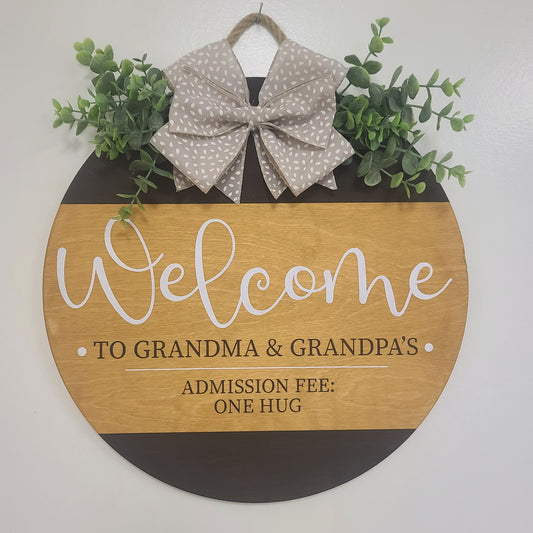 15" Grandma and Grandpa's: Free Hug door hanger